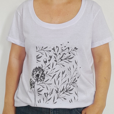Remera Me Disfruto Escote Redondo Blanco