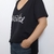 Remera Fuerza Vital Escote V Negro en internet