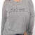 Remera Lo Que Ves Manga Larga Gris Claro - comprar online