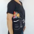 Remera Frida Escote V Negro en internet