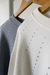 BUZO ESCOTE STRASS en internet