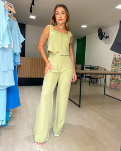 Conjunto feminino em alfaiataria