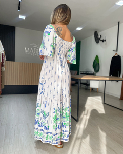 Vestido feminino estampado decote em v longuete