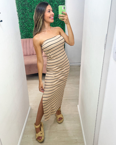 Vestido tomara que caia comprimento longuete em tecido canelado