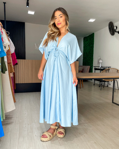 vestido feminino longo com mangas e decote V