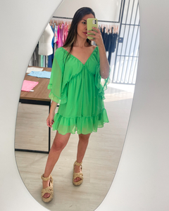 Vestido curto curto  decote em V na frente e  costas mangas soltinhas