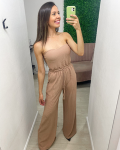 MACACÃO FERNANDA - NUDE - comprar online
