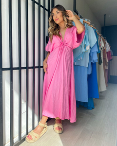 vestido feminino longo com mangas e decote V