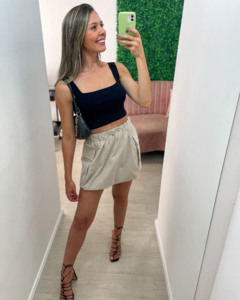 Saia feminina modelo parachute 