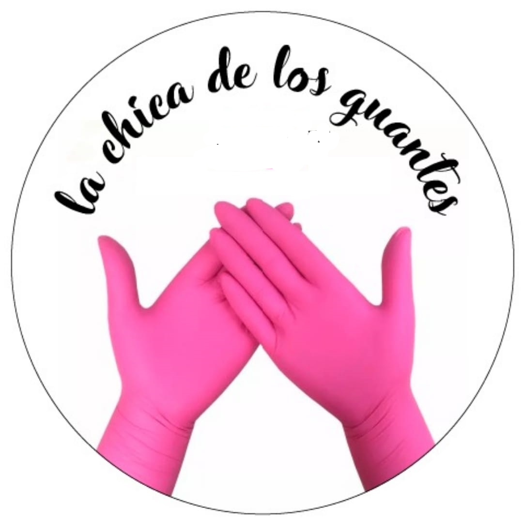 La Chica De los Guantes