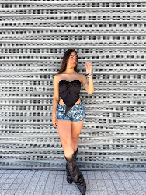 SHORT MADDY LOW SEQUINS - comprar online