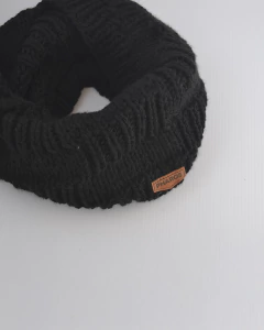 Cuello | Negro - tienda online