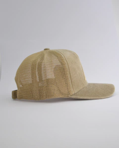 AGUARÁ GUAZÚ | CAQUI en internet