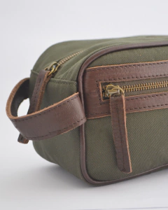 NECESER | Verde - Pharos