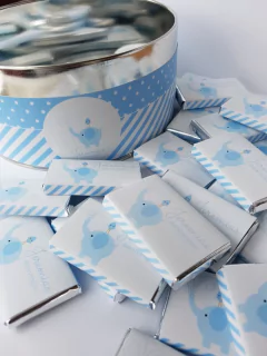 Lata Personalizada con 40 Chocolates - Melocoton