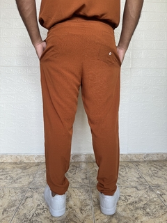 Calça Terracota Unissex na internet
