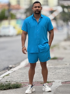 Camisa Azul Turquesa unissex na internet