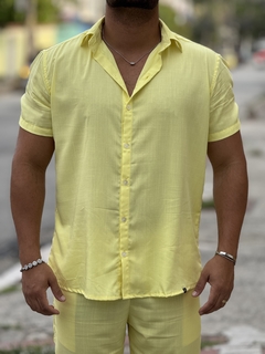 Camisa Amarelo Claro