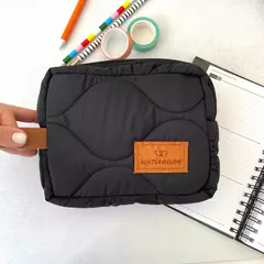 Necessaire Matelasse Ondas - comprar online