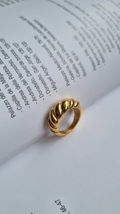 Anillo Croissant en internet