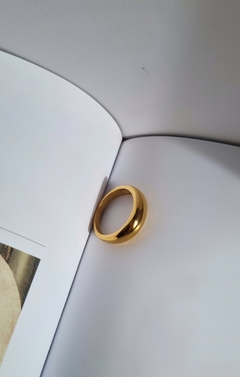 Anillo tiny golden en internet
