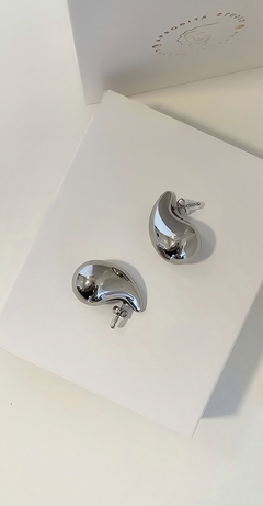Tear drop silver (par) - comprar online