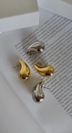 Tear drop silver (par) - comprar online