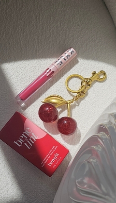 Cherry bag charm - comprar online