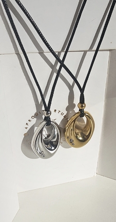 Collar Venus gold