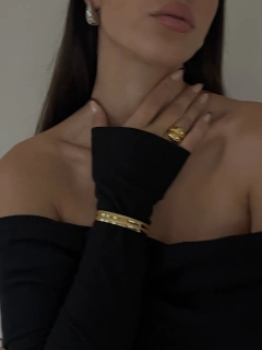 Esclava gold en internet