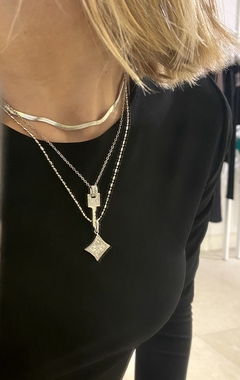 Cadena Dalia plata en internet