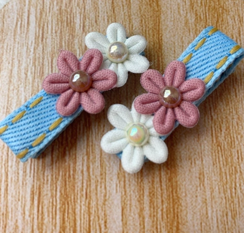 Mini Presilhas com florzinhas (unidade)