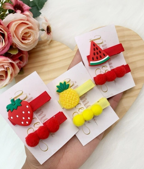 Hair Clip Duplinha Frutinhas (Fruta+Pompom)
