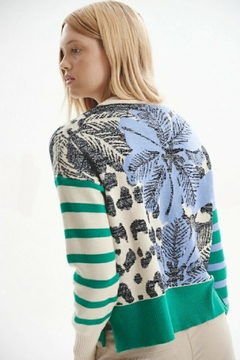 Sweater NACAR verde - comprar online