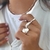 Anillo Greta Mediano en internet