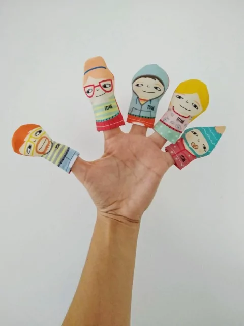 TÍTERES DEDOS FAMILIA / + DE 6 MESES