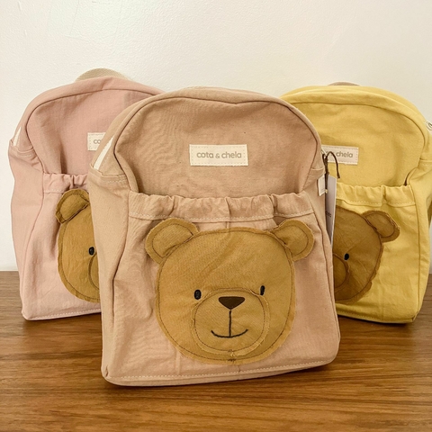 Mochila oso canela