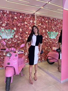 Vestido PeB com recortes - comprar online