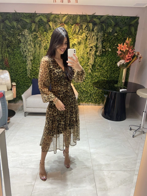 Vestido tule Onca mídi