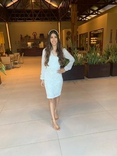 Vestido branco transpassado com saia de paetês - Erica Rafaelly