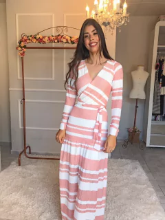 Longo deuso, listrado e plissado. Tecido todo trabalhado - comprar online