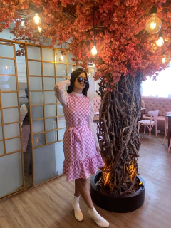 Vestido xadrez rosa na internet