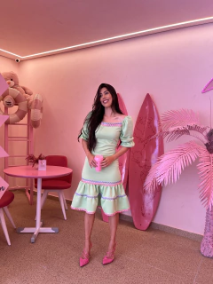 Vestido verde candy com cianinhas na internet
