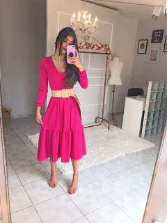 Vestido Pink MIDI com babados