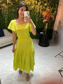 Vestido verde 3 Marias bordado - comprar online