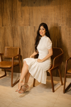 Vestido cambraia com paetês - comprar online