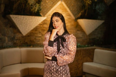 Vestido tubinho de tule rosê com espantas - comprar online