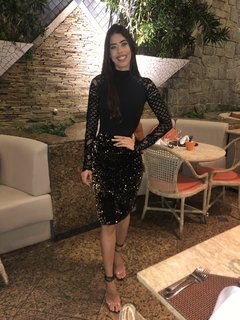 Vestido com saia de Paetê na internet