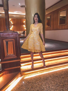 Amarelo rodadinho de renda na internet