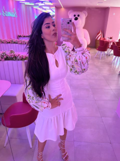 Vestido branco manga tule bordado - Erica Rafaelly